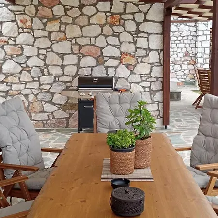 Noce Luxury Villa *