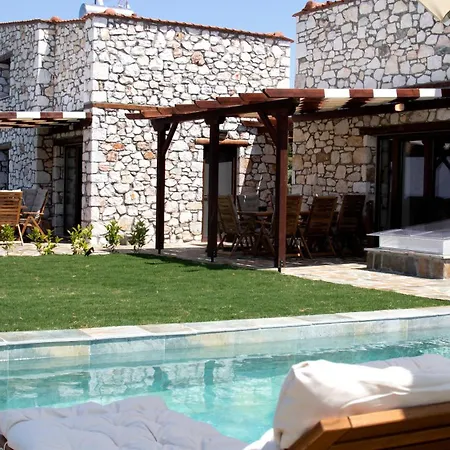 Noce Luxury Vourvourou