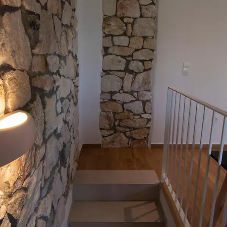 Noce Luxury Villa *