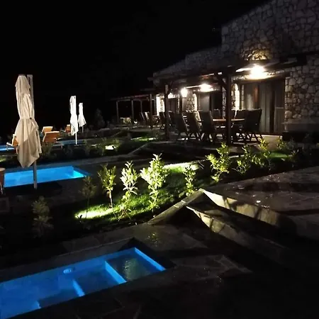 Noce Luxury Vila *