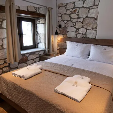 Noce Luxury Villa *