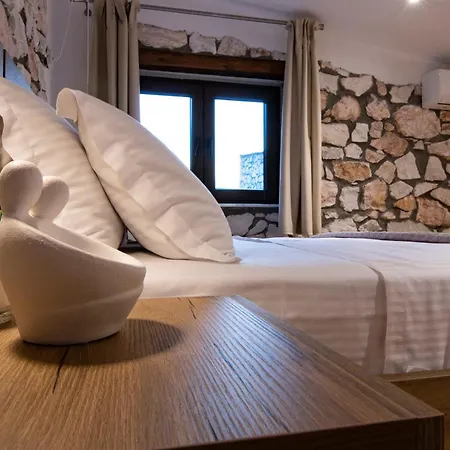 Noce Luxury Villa *