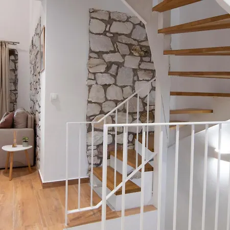 Noce Luxury Villa *