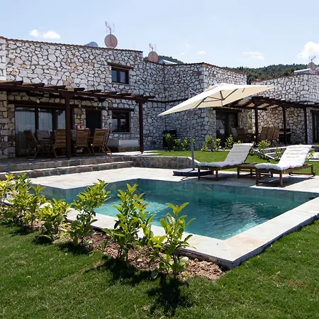 Noce Luxury Villa *